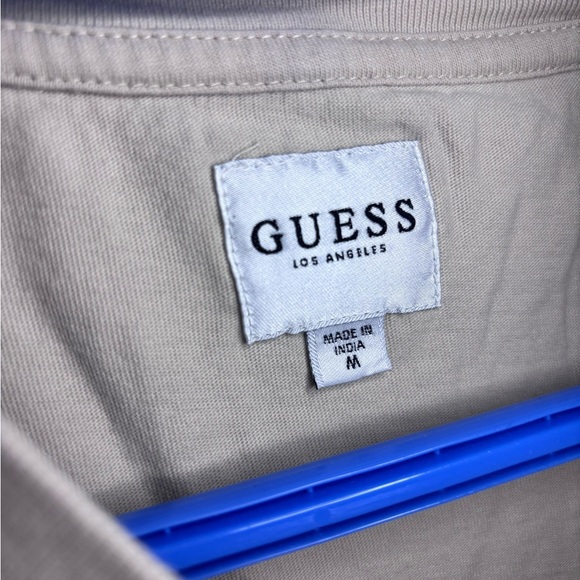 GUESS Men's Beige T-Shirt - Picture 3 of 4